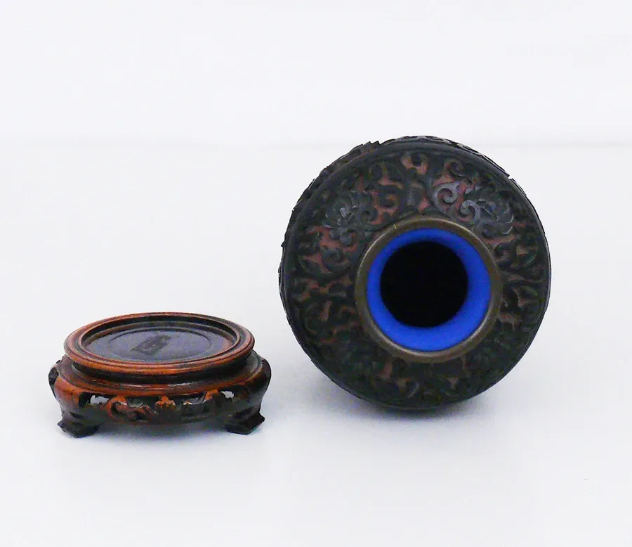 Vaso in lacca cinabro 4.webp