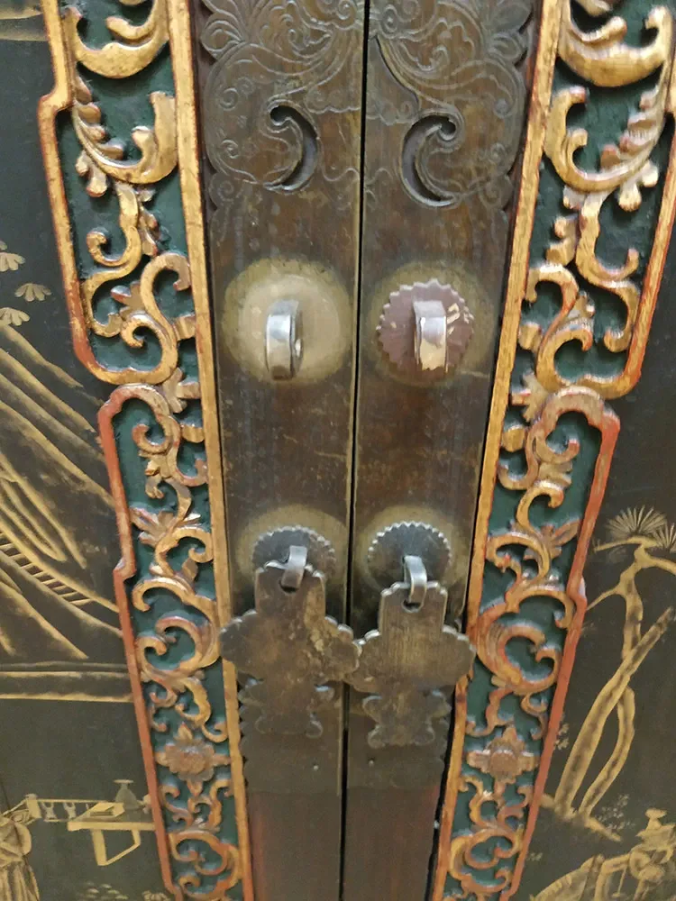 Credenza Cina 4.webp