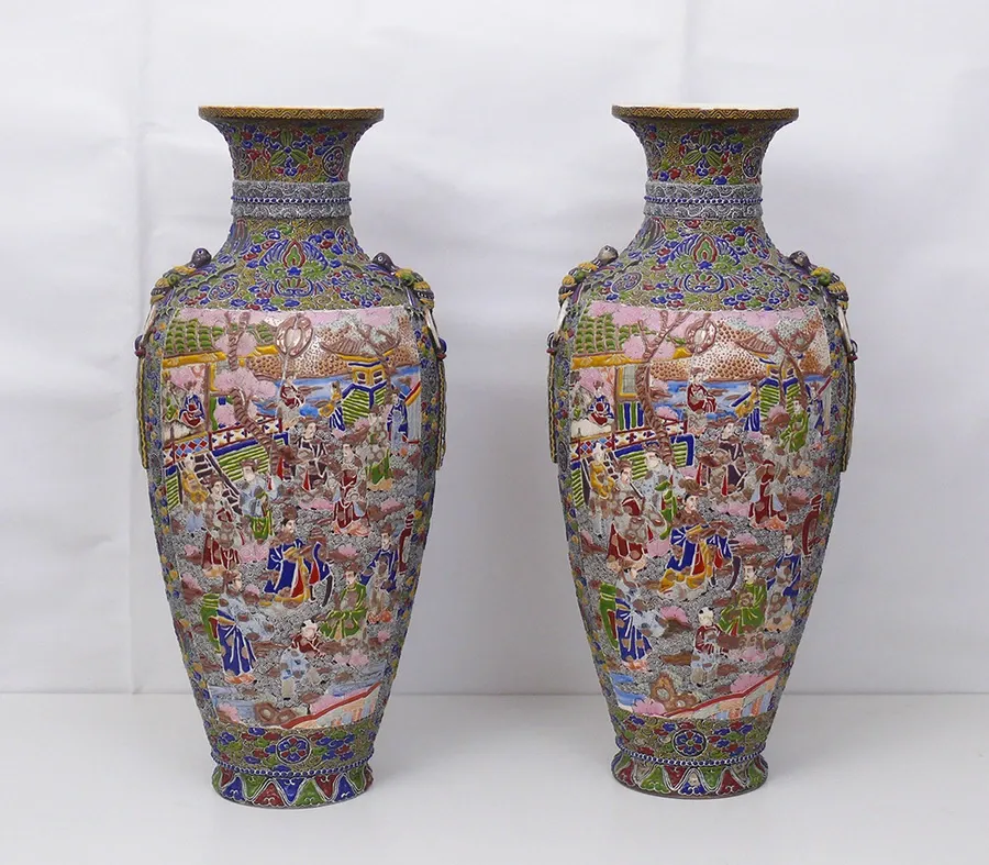 Coppia di vasi Satsuma 3.webp