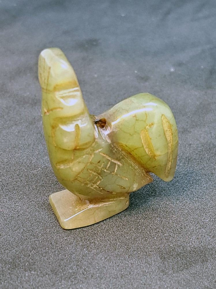 [AL1032] Sculturina a forma di gallina