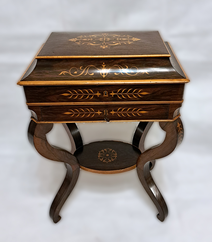 [CA1248] Tavolino Carlo X