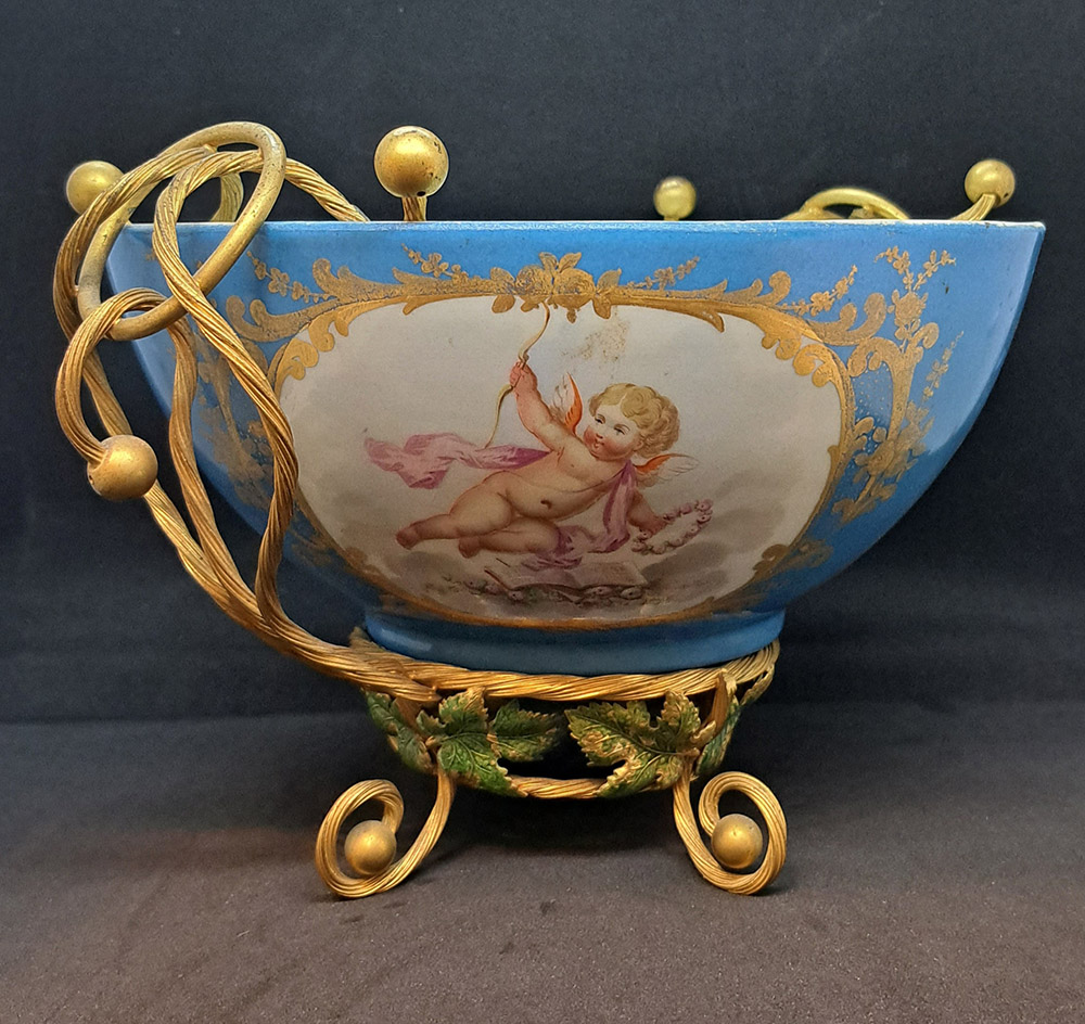 [CA1294] Centrotavola in porcellana di Sevres