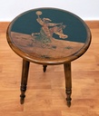 Sgabello con intarsio sorrentino e figure danzanti