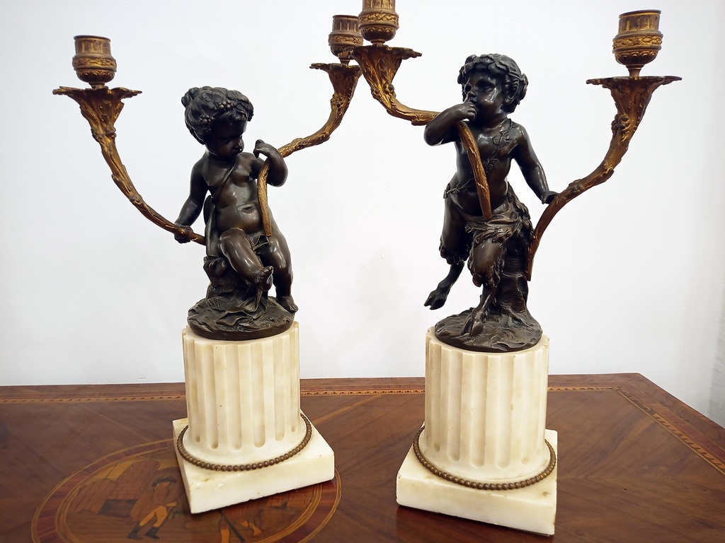 [CA1312] Coppia di candelieri in marmo e bronzo