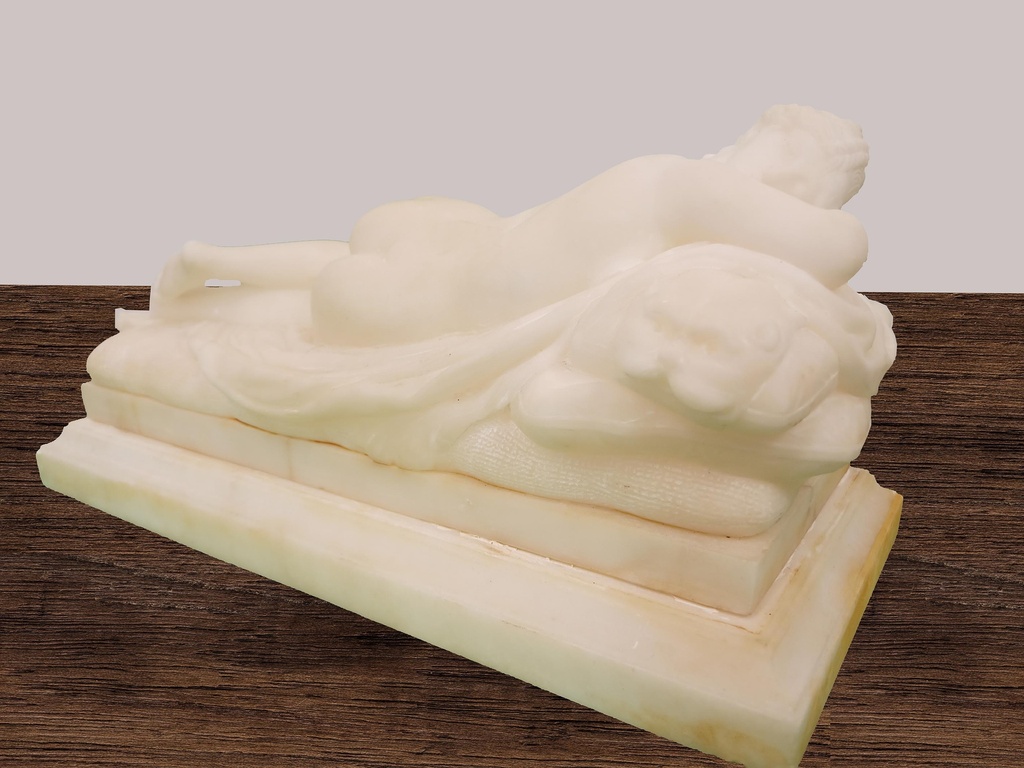 Statua di ermafrodita in alabastro