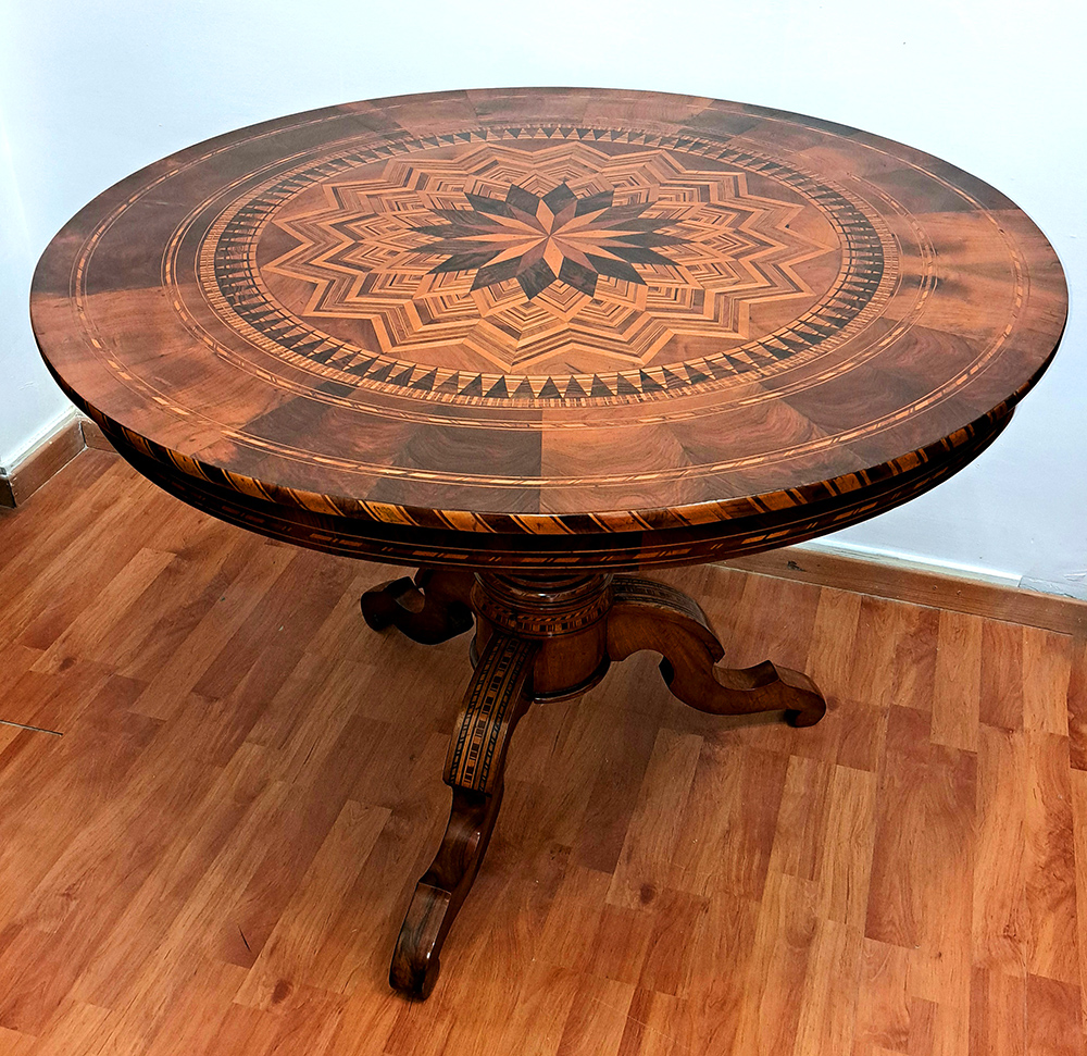 [CA1512] Tavolo sorrentino