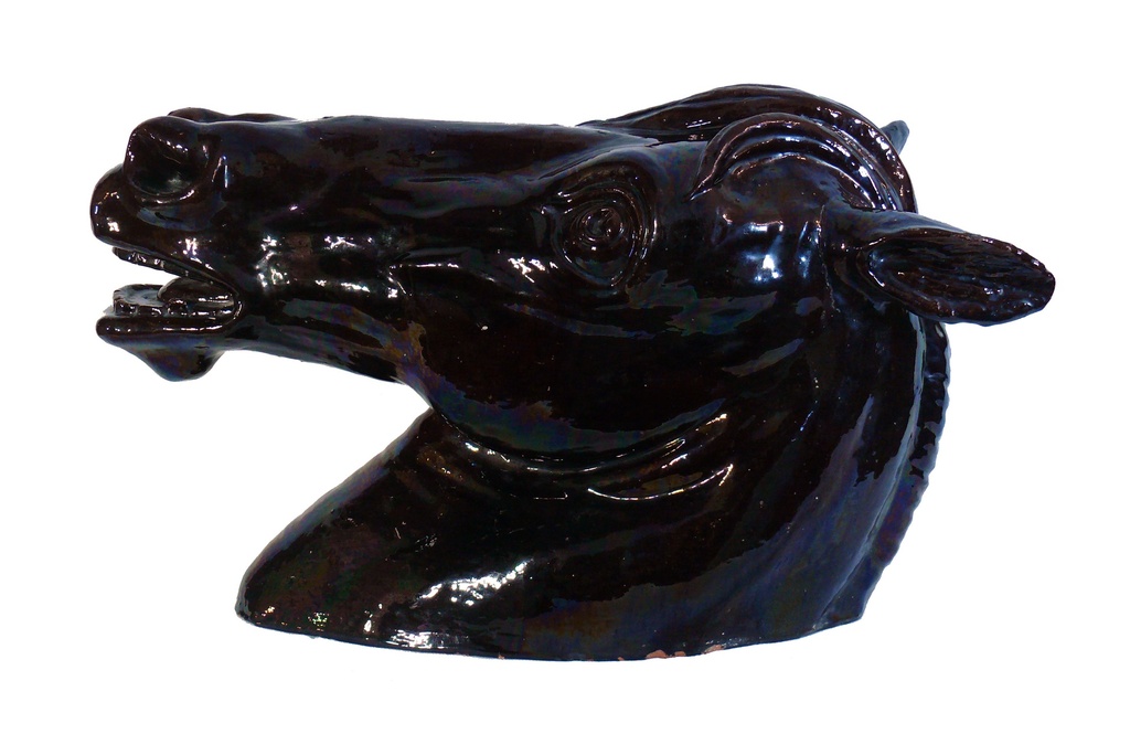 [M1107] Testa di cavallo in maiolica invetriata