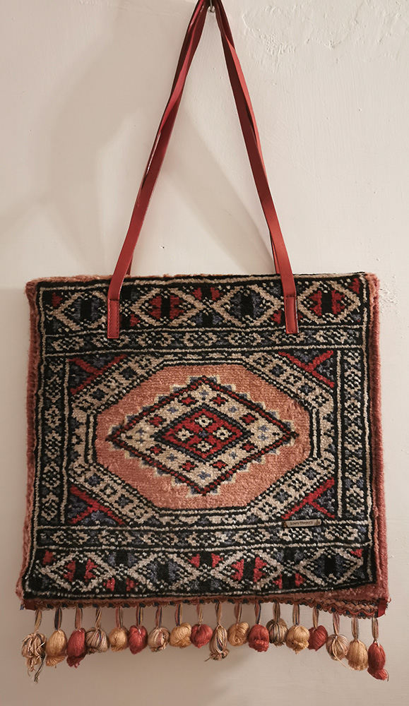 [OM1031] Borsa turkmena