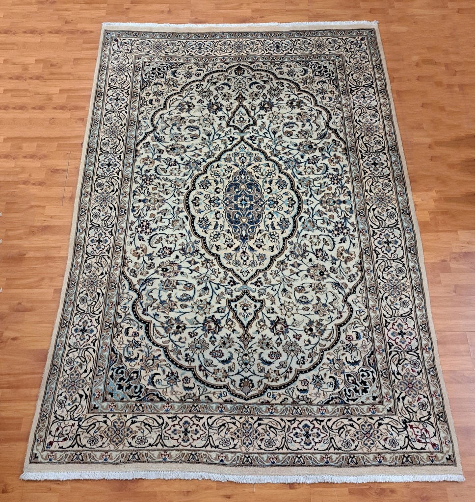 [P1423] Nain Kork & Seta