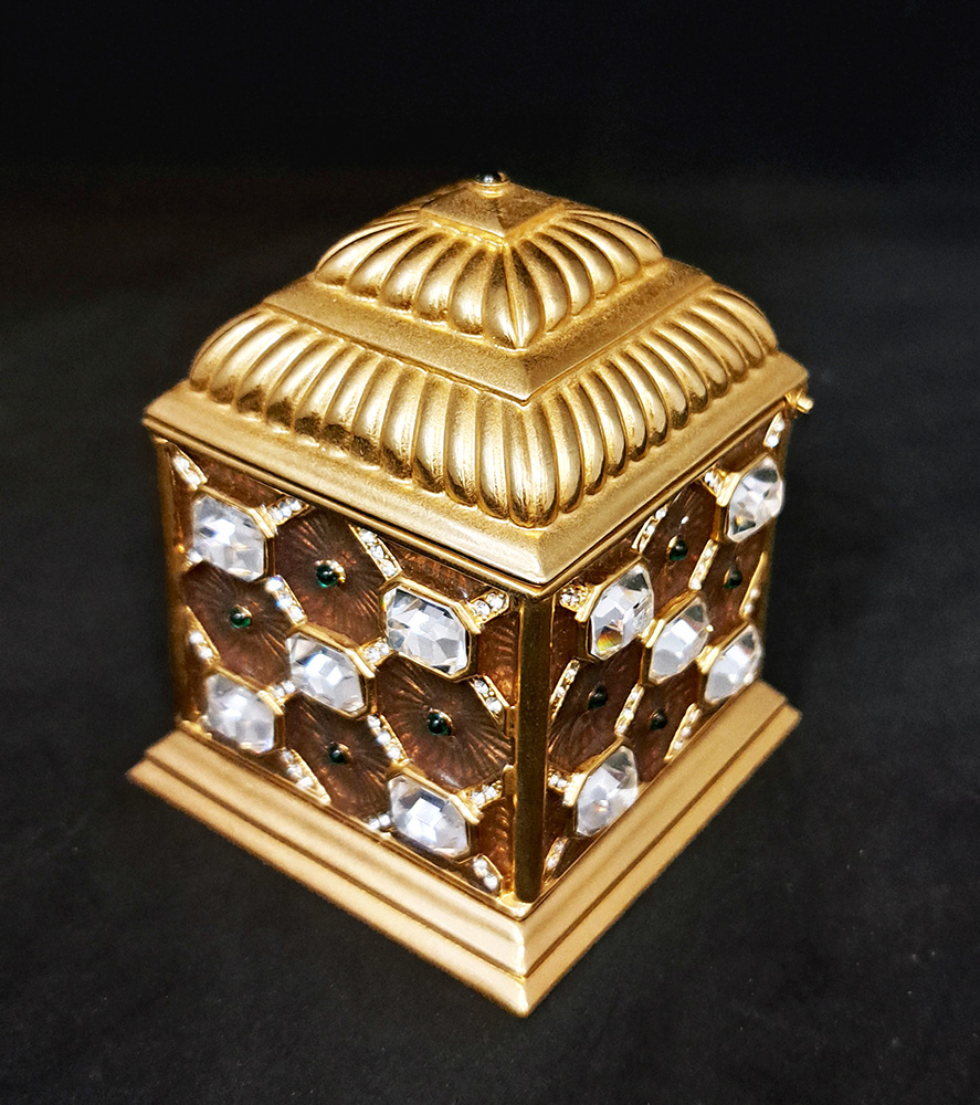 [Z1810] Scatolina portagioie Wendy Reed