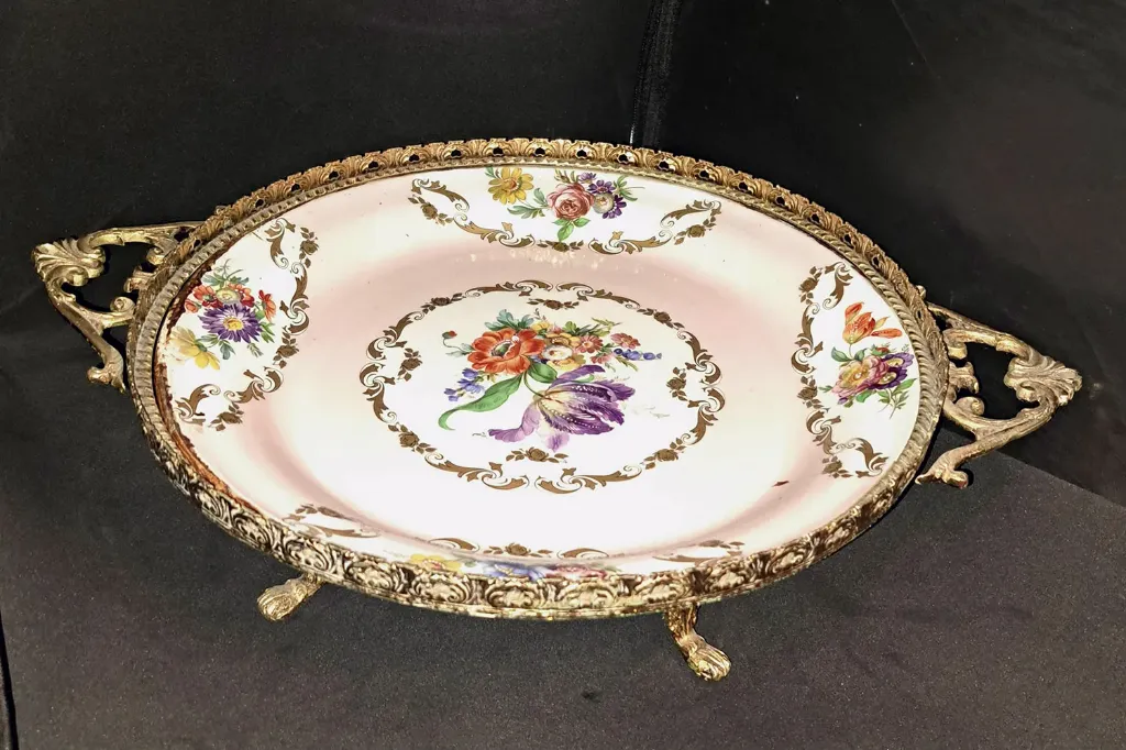 Centrotavola porcellana stile Limoges