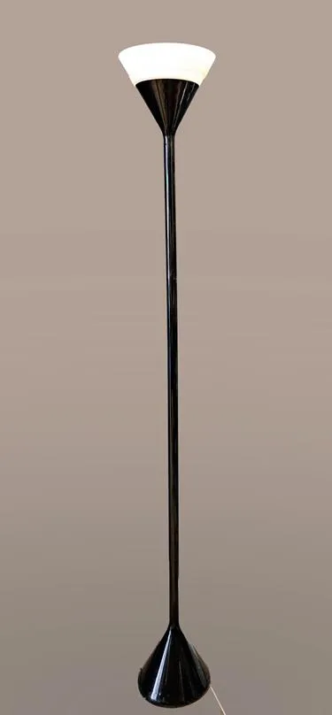 [ZG1074] Piantana "Artemide"