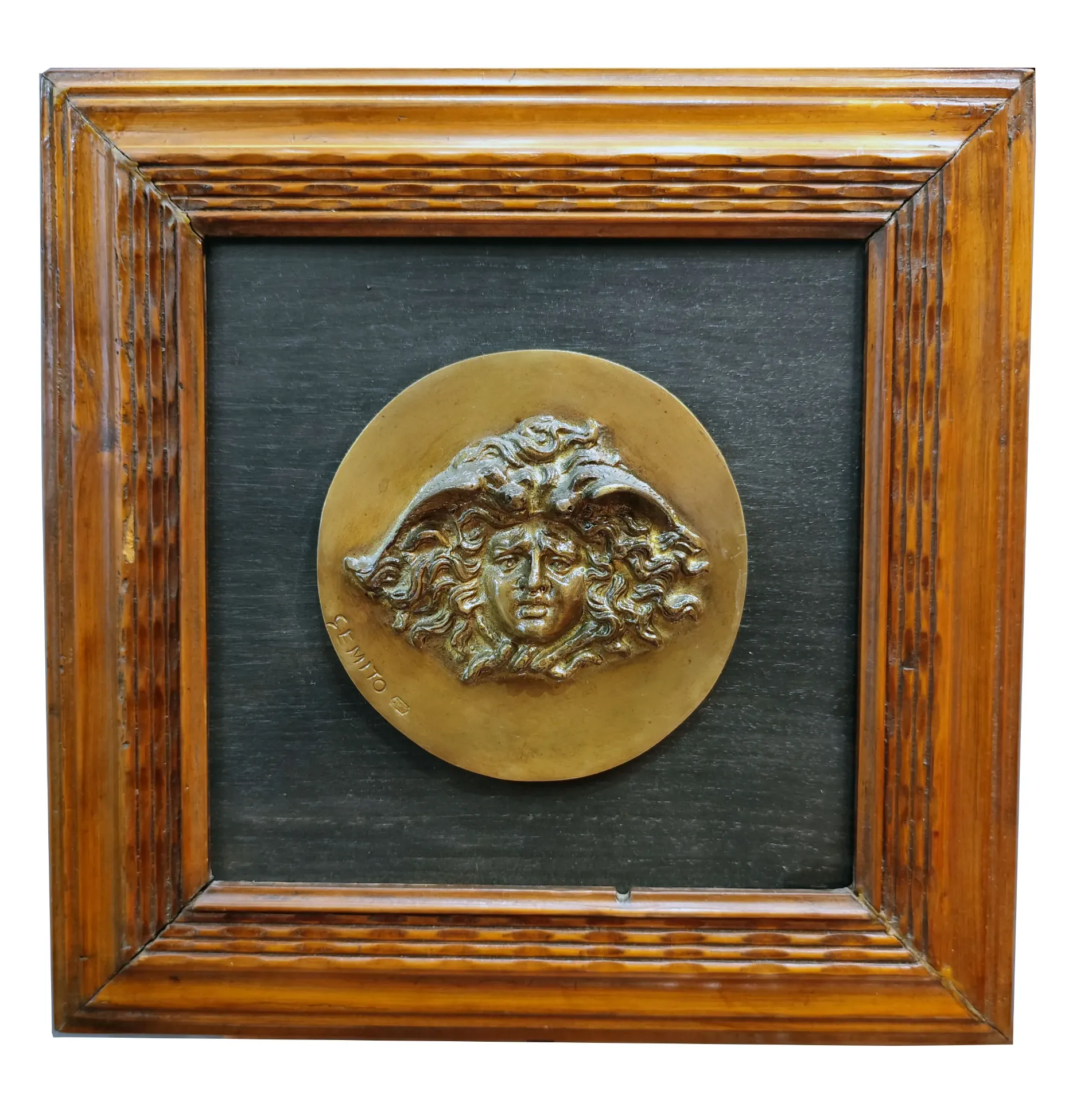 Medaglione in bronzo con Gorgone - Gemito