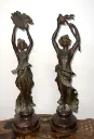 Due statuine in antimonio