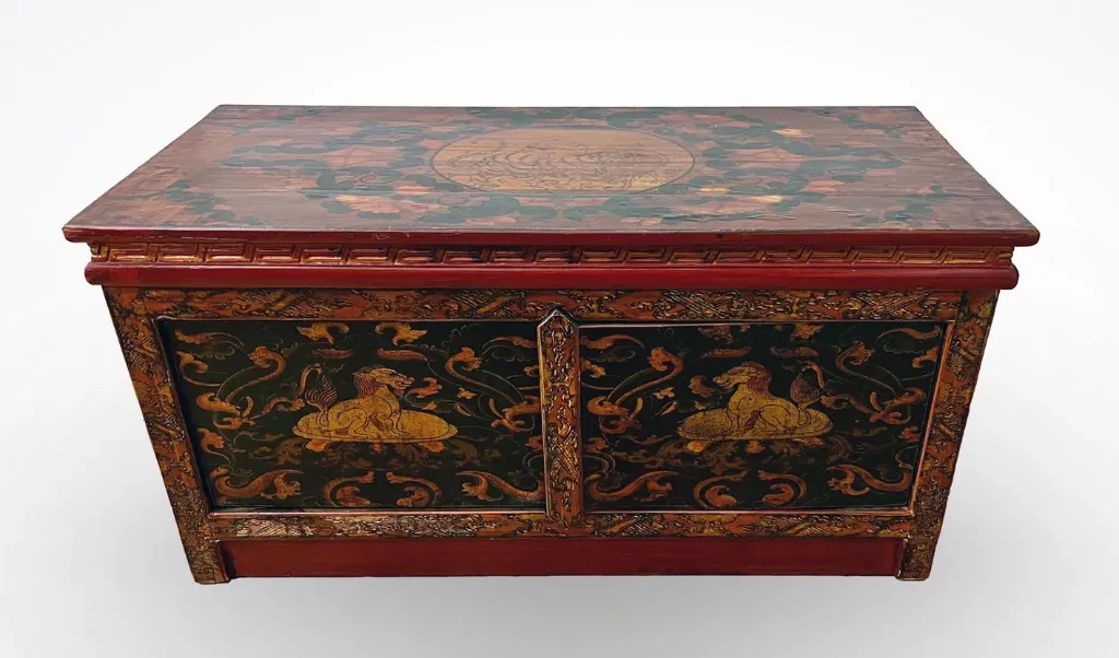 Piccolo stipo tibetano