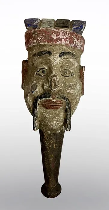 Testa di marionetta in legno