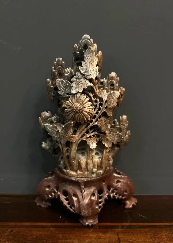 [CA/1601] Sculturina di fiori in saponaria